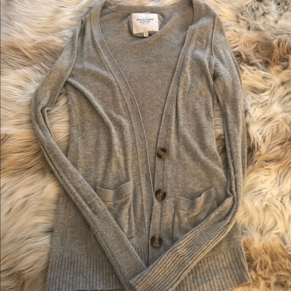 Abercrombie and Fitch long grey cardigan